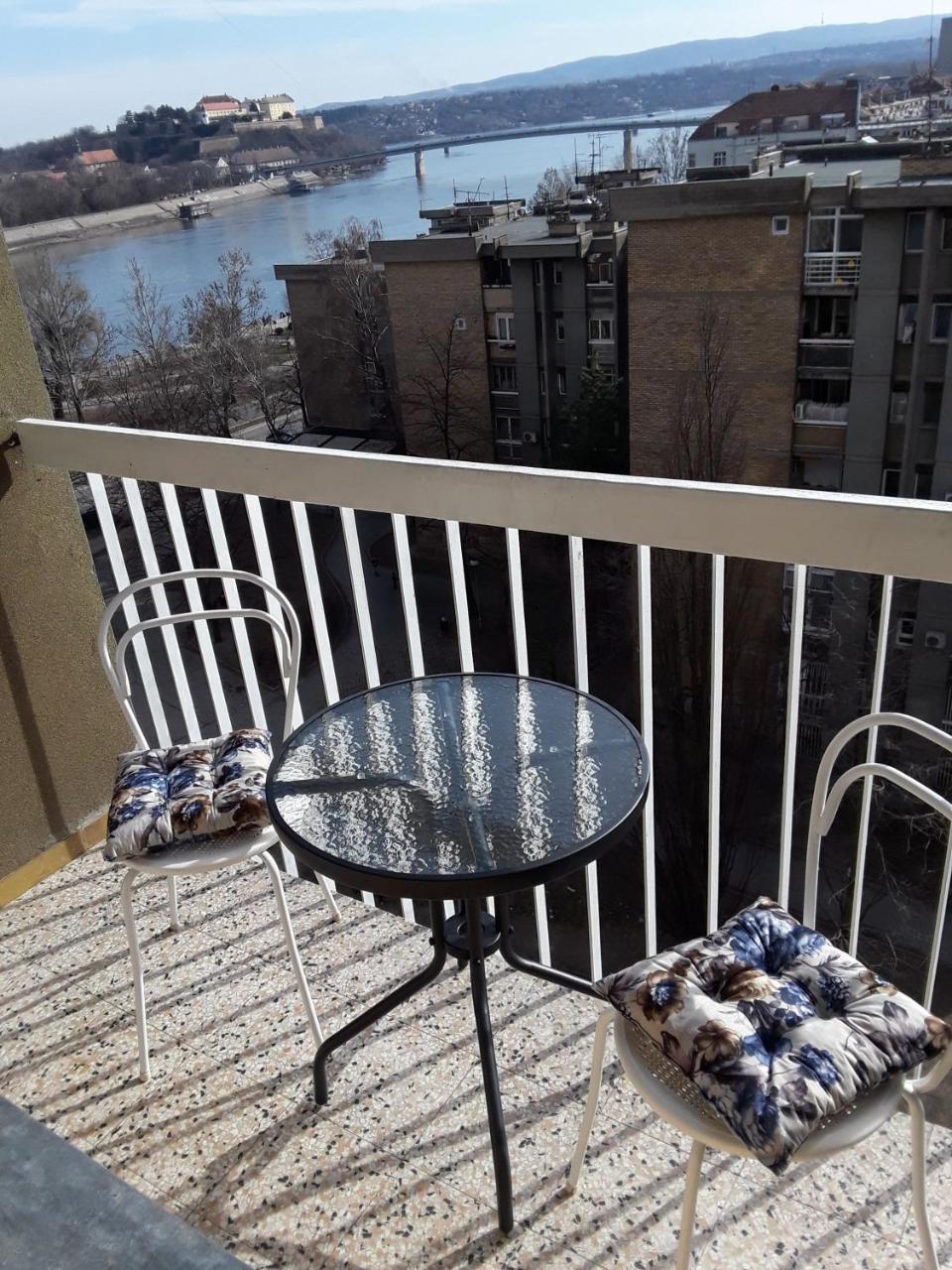 Apartman Bane 021 Nowy Sad Zewnętrze zdjęcie